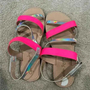 Girls Pink and silver Cynthia Rowley flip flops. Size 3.